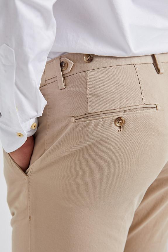 Oscar Jacobson Danwick Trousers Washed Beige